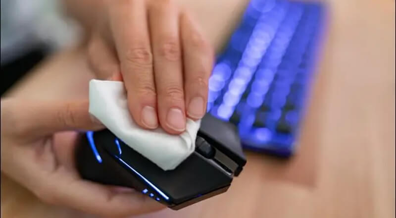 Clean the Mouse